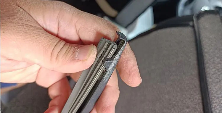 Wiper Rubber aging